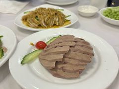 -九花山烤鸭店