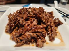 -梅飞酒家(名辉豪庭店)