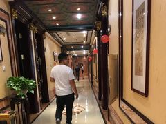 -皇宫大酒店