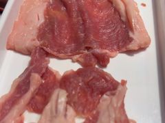 鲜切热气牛羊肉-京元盛铜锅涮肉(上海总店)