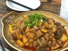 黄闷带皮牛肉-黔人百味.贵州菜