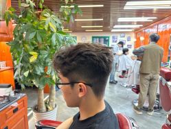 -米娜男士新国潮理发馆