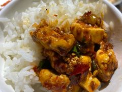 -大众跷脚牛肉馆·非遗传承单位(峨眉山店)