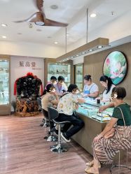 -蓝晶灵天然水晶专卖店