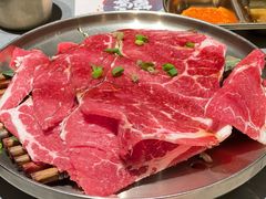 -草家酱蟹炭火烤肉店(珲春南路一店)