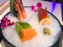 刺身拼盘（限量供应）-温禾牛·和牛寿喜烧自助火锅(恒基名人店)