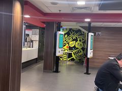 -麦当劳(丽江玉河广场店)