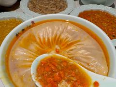 -裕兴记•蟹黄面馆(人民广场店)