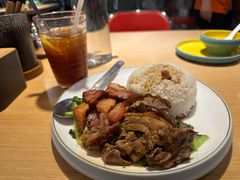腊味双拼饭-昌勝香港深井烧鹅(新年华店)