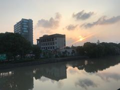 -恒生万鹂广场(唐镇店)