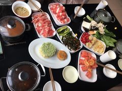 餐饮设施-湖景温泉