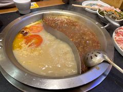 -沸炉重庆老火锅(军事博物馆店)