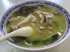 -明呈黄鱼面馆(斜土路店)