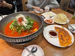 -喇喇排骨火锅·传统韩式脊骨汤(望京西园总店)