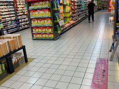 -家乐福(川沙店)