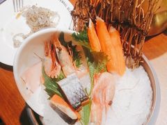 -亚马逊环球美食百汇(新城吾悦广场店)