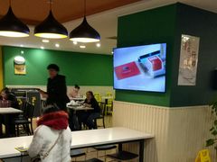 大堂-麦当劳(季平店)