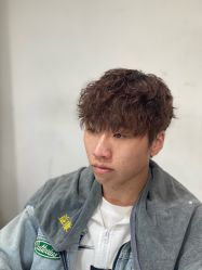 -乾健·烫染·接发SALON