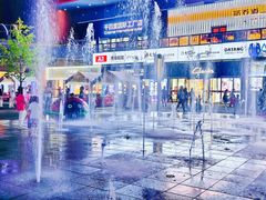 -百年港湾奥特莱斯(香炉礁店)