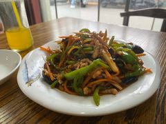 鱼香肉丝-红实家常菜(静安里店)