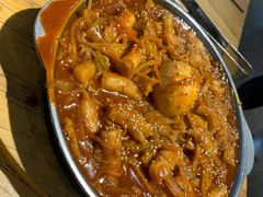 炒年糕-姜虎东白丁烤肉(恒隆广场店)