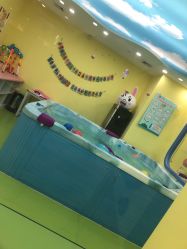 -鱼乐贝贝婴幼儿游泳中心(梅江印象城店)