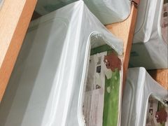 -名创优品(中原万达2F店)