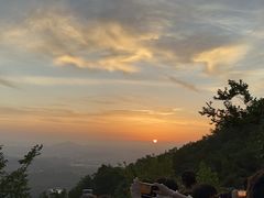 -紫金山山顶公园