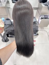 -苏豪美发S A L O N烫发染发