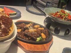 -八府香鸭·啫啫煲(华山路店)