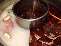 -佬土鹅肠火锅(解放路店)