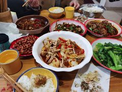 -老三样·美食研究中心(世贸路店)