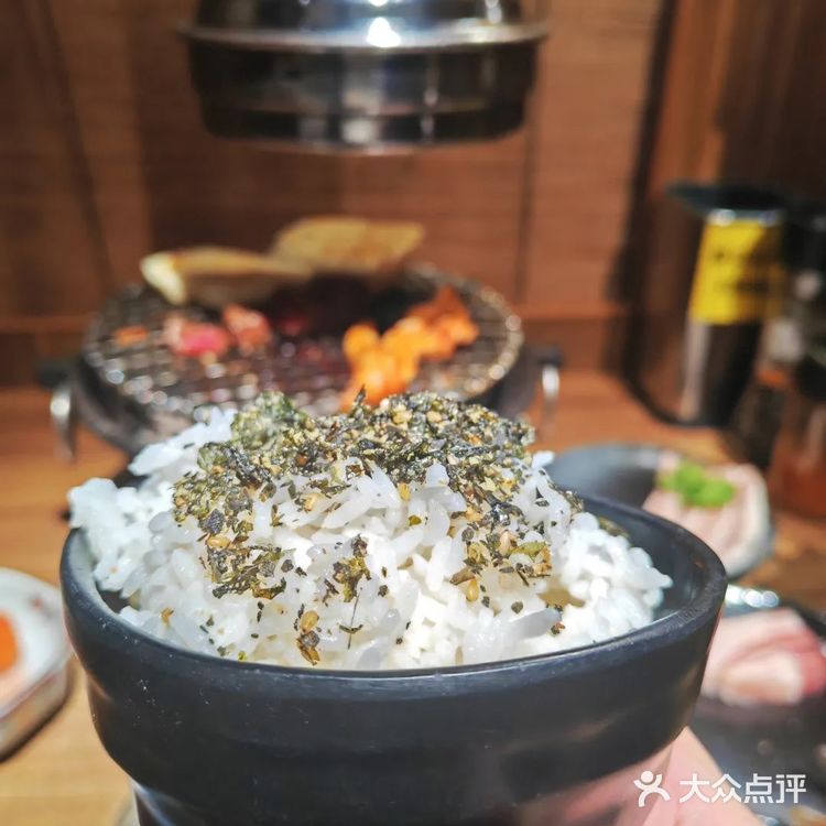 在成都·-·在“独食”做一个孤独的美食家[加油]