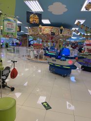 -莫莉幻想儿童乐园(哈尔滨王府井店)