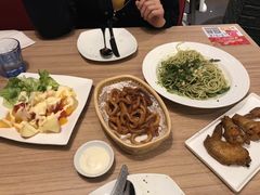 -必胜客(上地华联店)