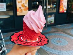 -麦当劳(乳山路店)