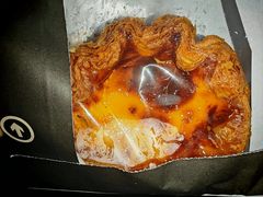 -HOT CRUSH趁热集合·现烤面包(上海环球港店)