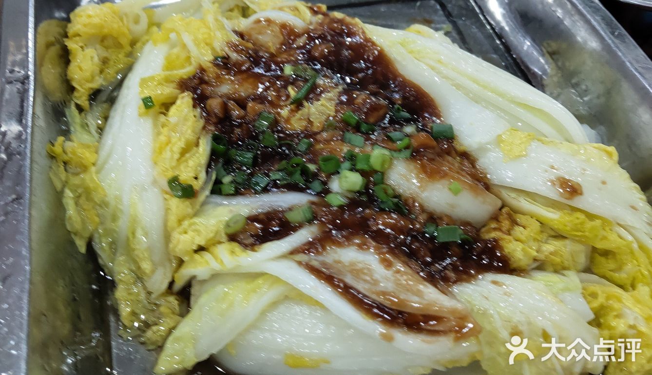 仙庙烧鸡简直就是广大高校学生的聚餐好去处 里面的菜式