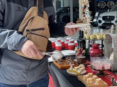 -上海伟杰·捷豹路虎4S店(闵行店)