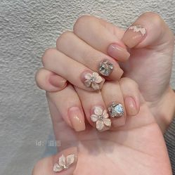 -悦指间美甲美睫
