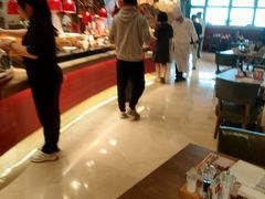 -咖啡苑自助餐厅·中国大饭店