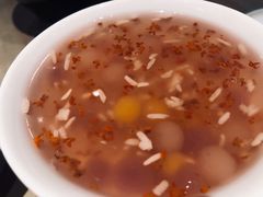 桂花桃胶酒酿圆子-弄堂小笼包(天津南开大悦城店)
