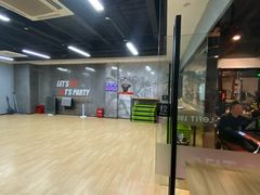 -FEELINGME乐刻包月私教馆·健身(真北华润万家店)