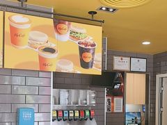 -麦当劳(杨林得来速店)