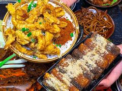 -四小区火锅·巷子里的重庆火锅(花照壁店)