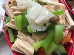 -洪峰浩老北京烧饼夹肉(角门路店)