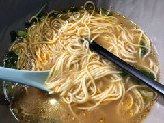 -哇蛙牛功夫面渝都料理(龙阳广场店)