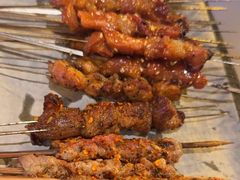 -喝丢一只鞋海鲜烧烤·海肠捞饭(东关街店)