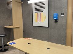 -麦当劳(深圳北站高铁店)