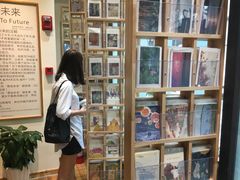 -猫的天空之城概念书店(杭州南宋御街店)